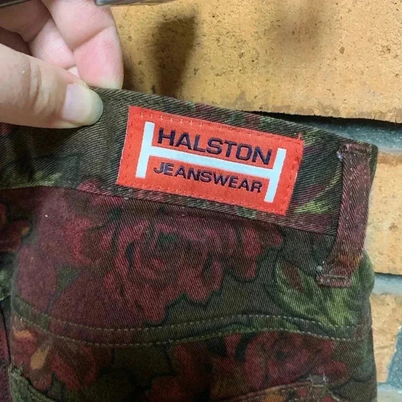 Halston Jeanswear Rose Floral Denim Capri Jeans Womens Size 10 - Picture 4 of 4